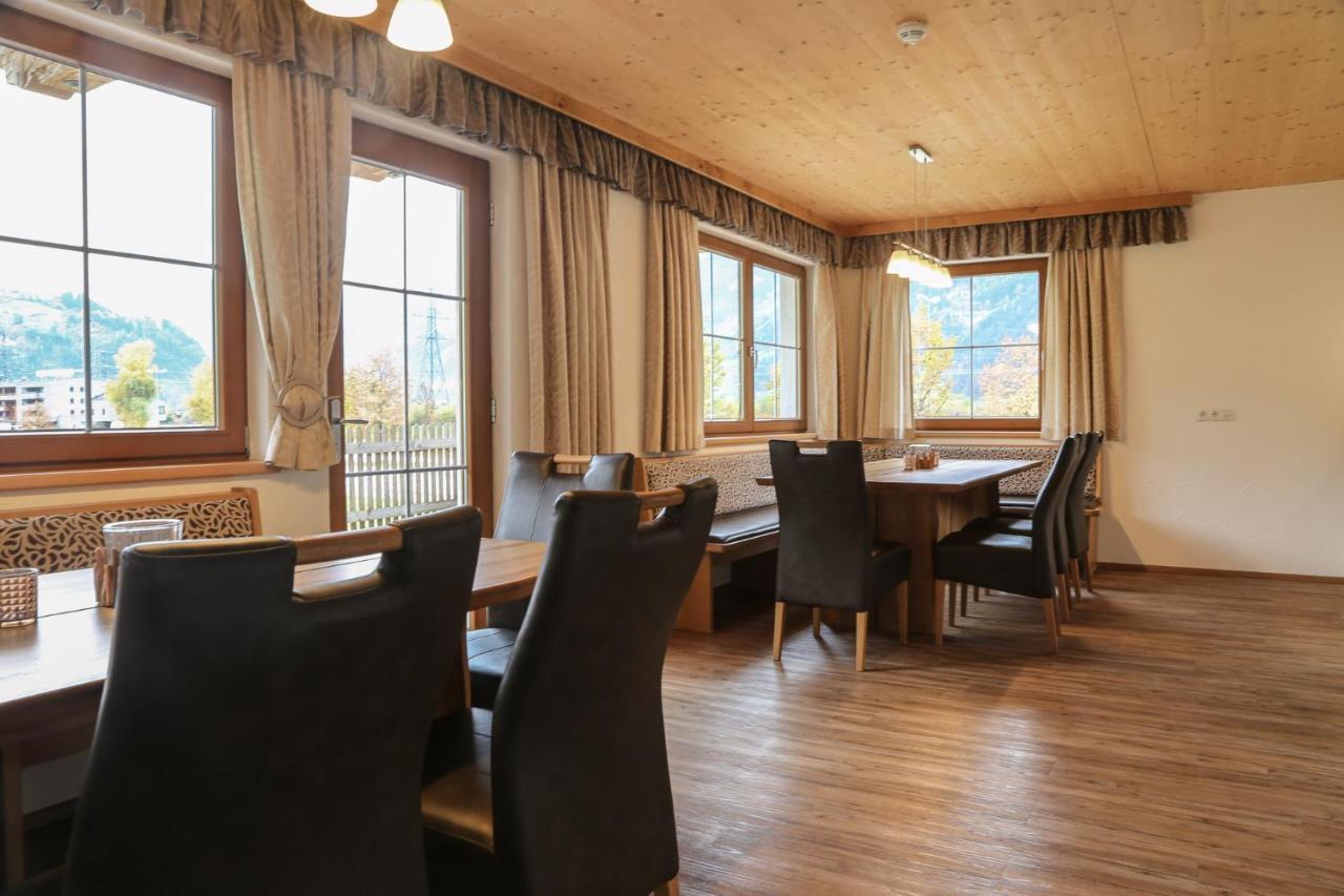 Chalets Hotter - Ferienhaus Mit E-Ladestation Zell am Ziller Eksteriør billede