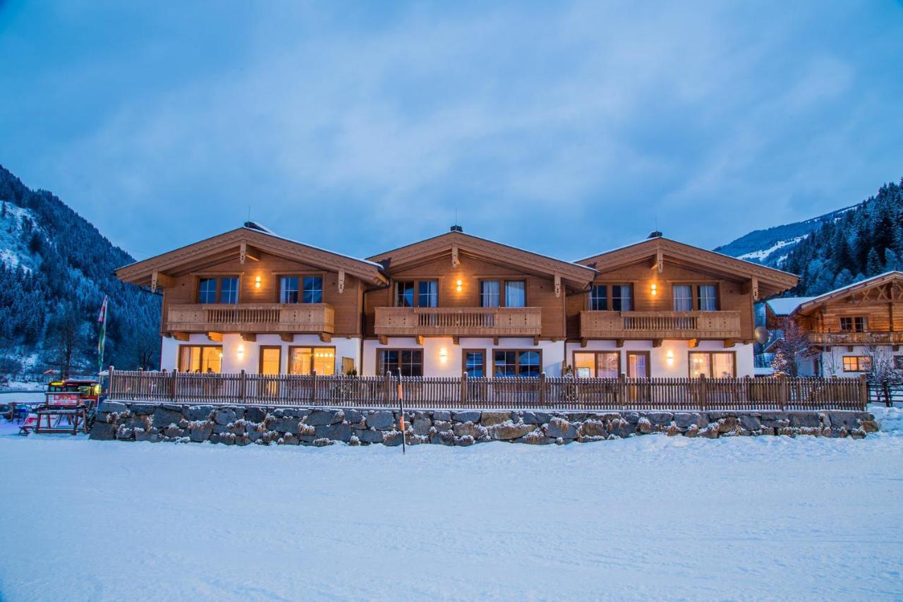 Chalets Hotter - Ferienhaus Mit E-Ladestation Zell am Ziller Eksteriør billede